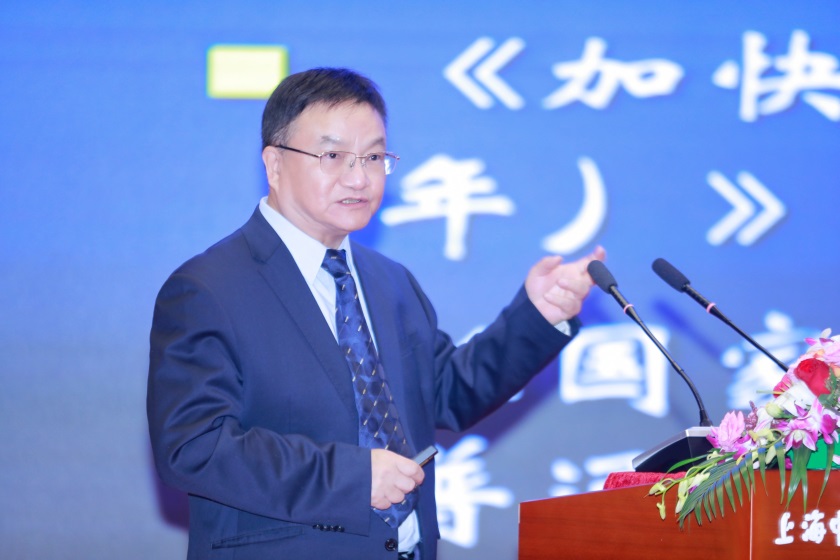 马树超系中华职业教育社专家委员会副主任，上海市职业教育协会会长，上海市教育科学研究院研究员。(受访者供图/《中国新闻》报 发)